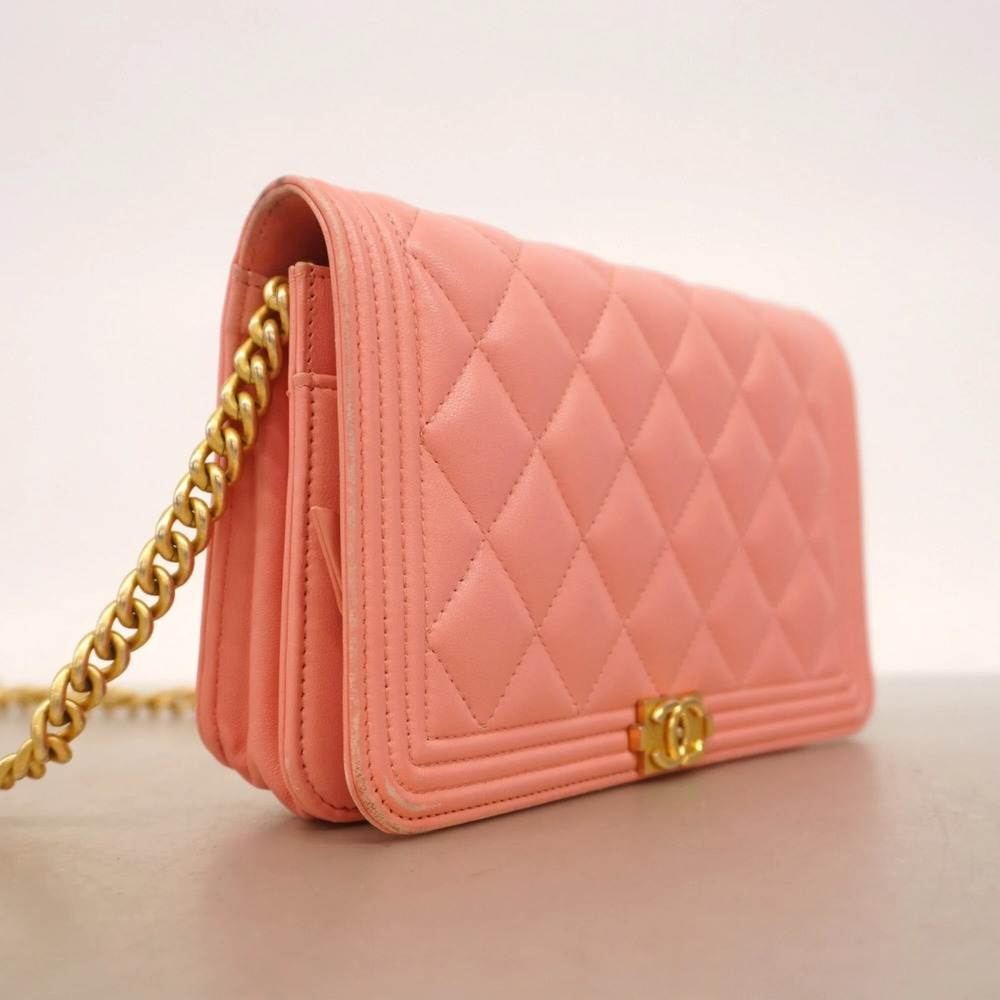CHANEL Pink Lambskin Leather Wallet - Picture 2 of 11